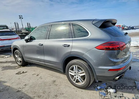 2017 Porsche Cayenne z USA, uszkodzony, nr VIN WP1AA2A26HKA92064